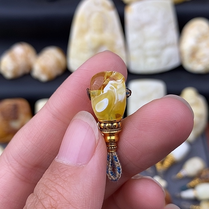 琥珀未镶嵌裸石9金塔金瓷白c949