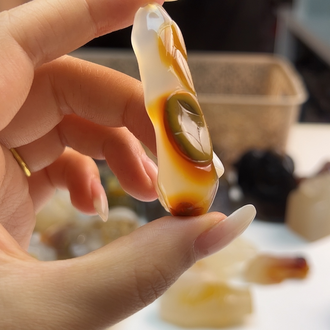 玛瑙/玉髓未镶嵌吊坠(不含链)