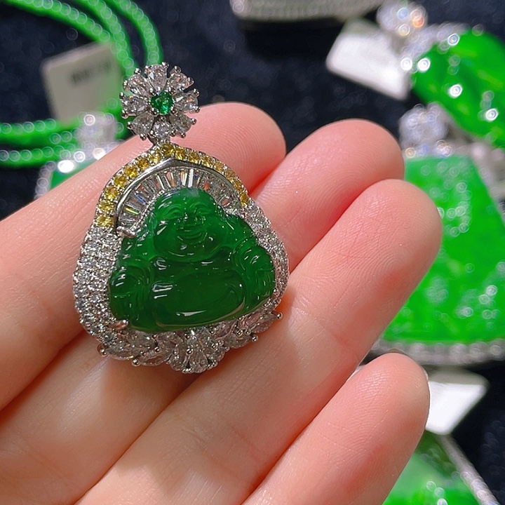 翡翠颈饰未镶嵌8，