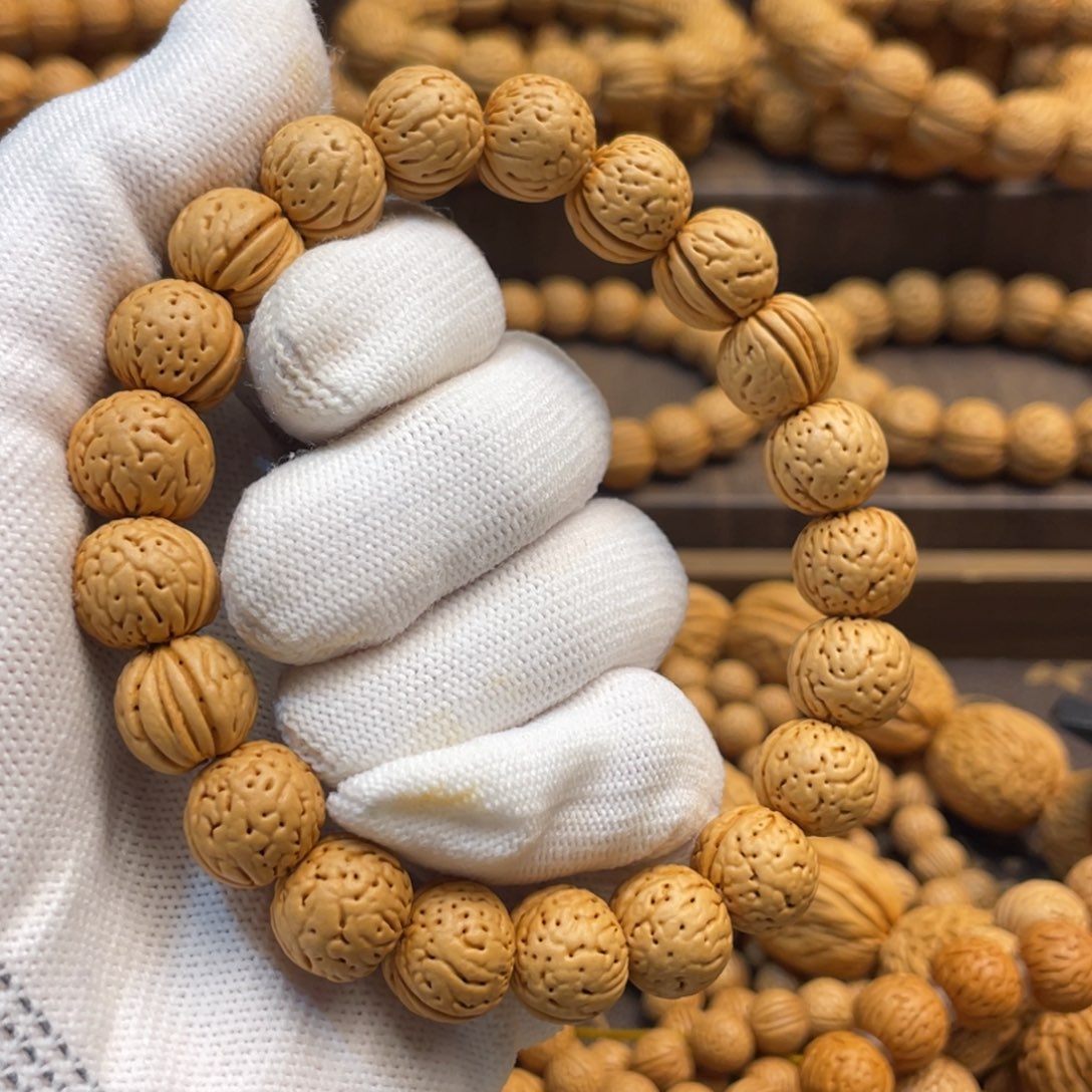 手串桃核A*、金丹货头