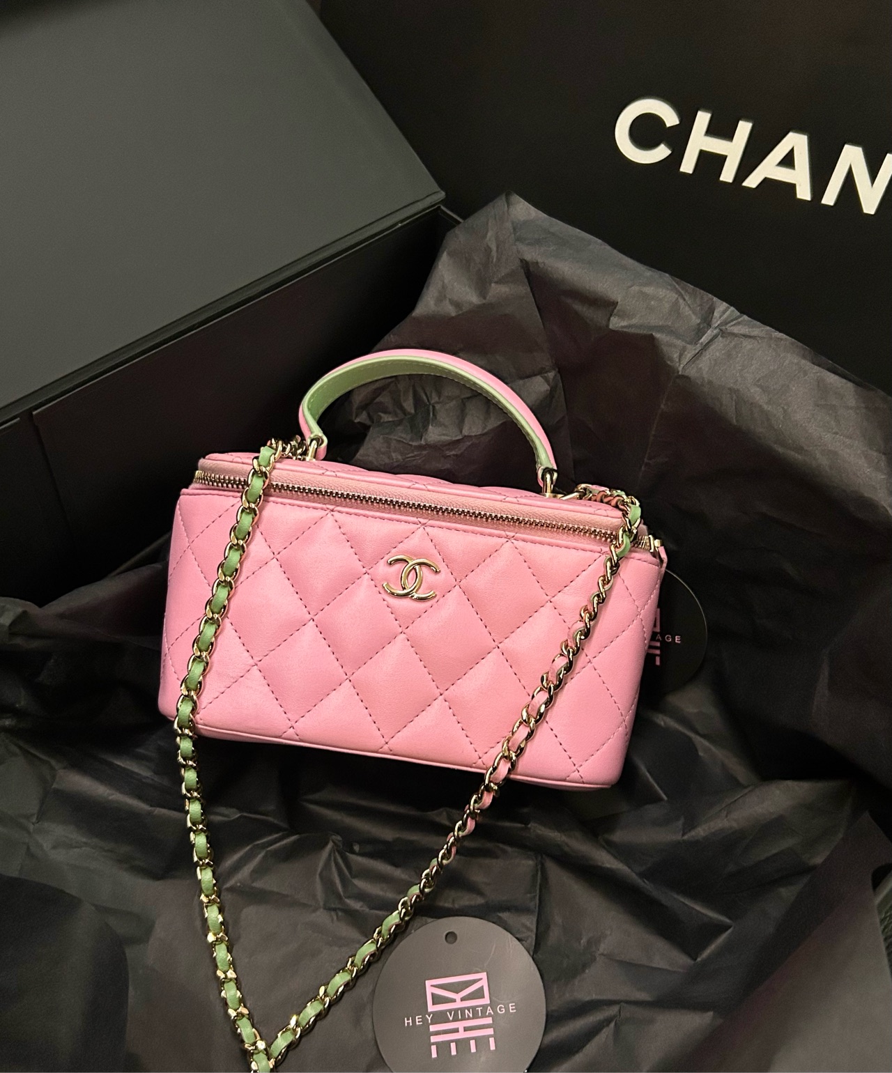 95新 Chanel/香奈儿 22p 粉拼绿手柄长盒子包  16cm 11920905