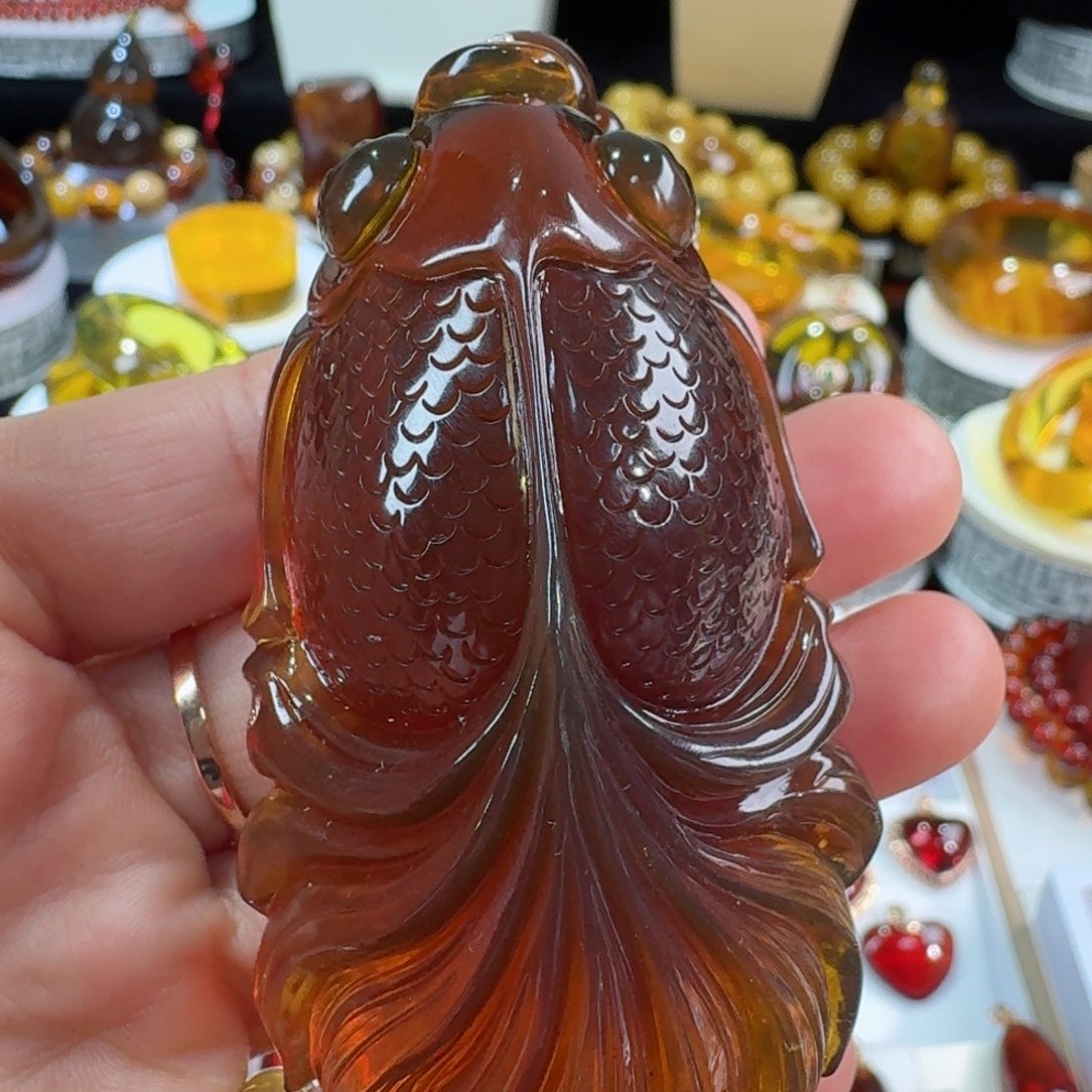 琥珀裸石未镶嵌天然缅甸琥珀吊坠