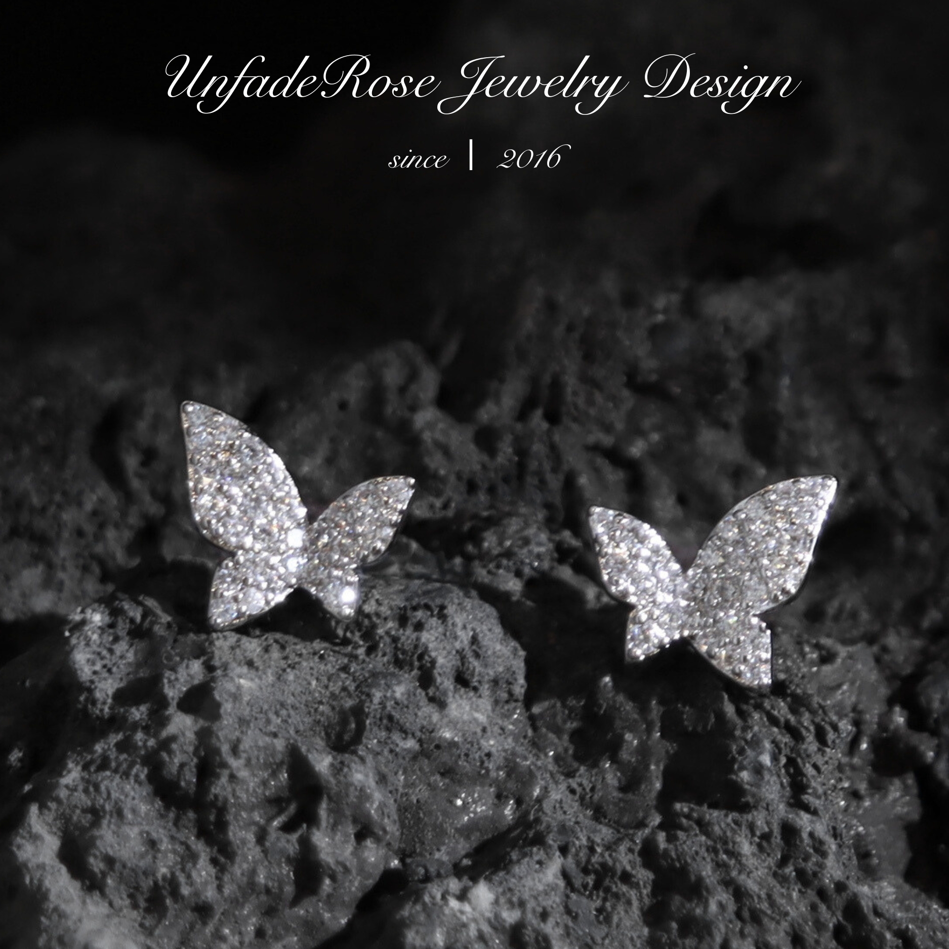 UNFADE ROSE 镀K金闪钻气质蝴蝶精致耳钉F069D