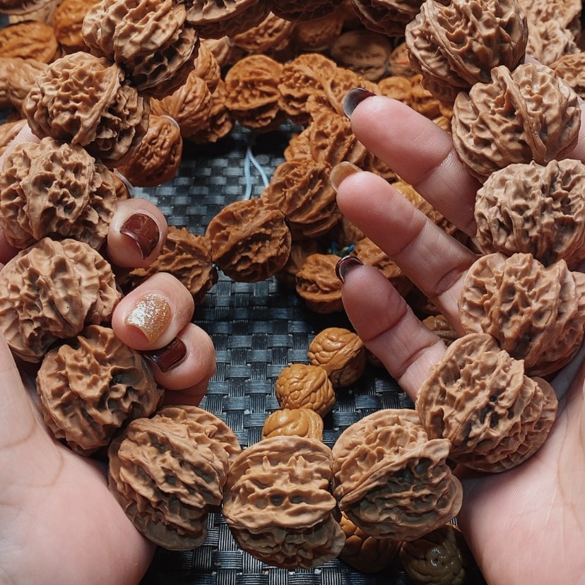 【闪购商品】文玩核桃吊坠野麻核桃