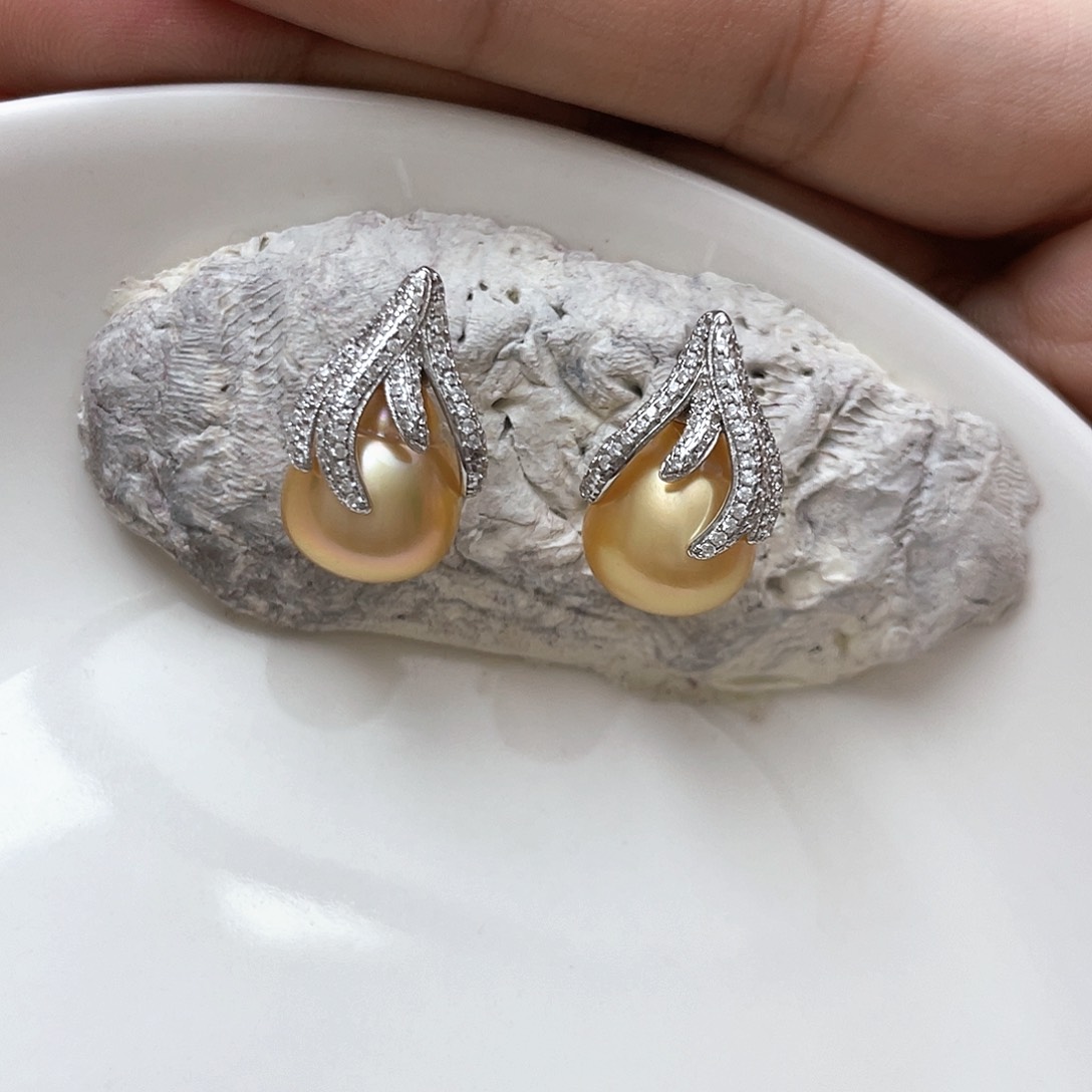 海水珍珠耳饰银S925镶嵌