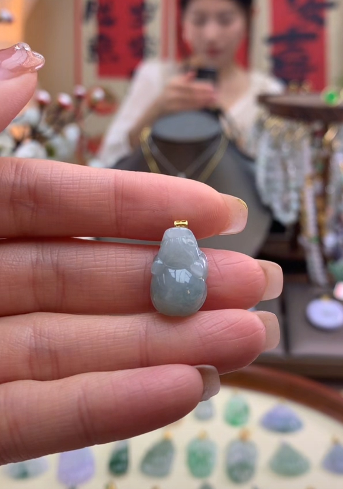 天然a货翡翠吊坠