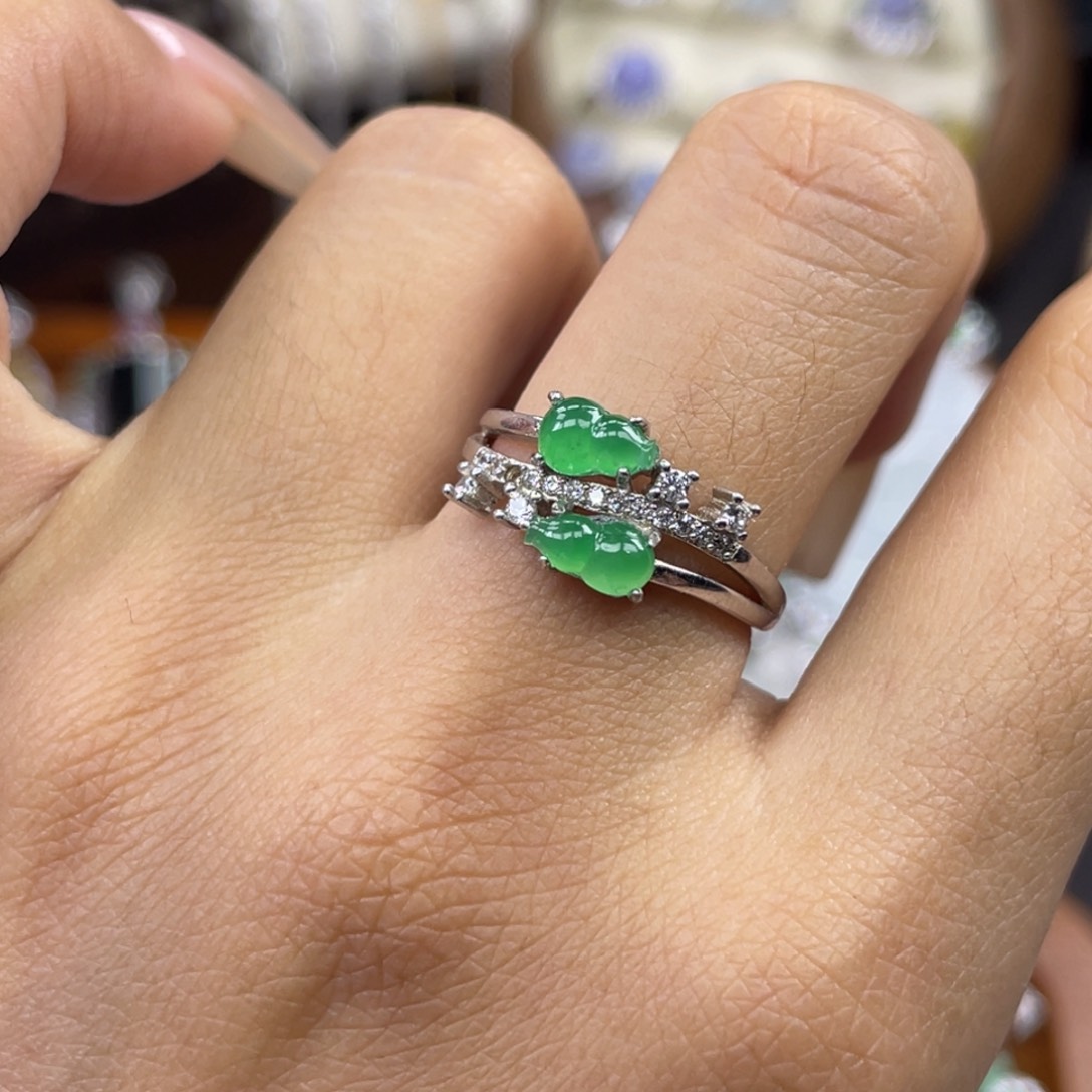 银S925镶嵌戒指翡翠戒指