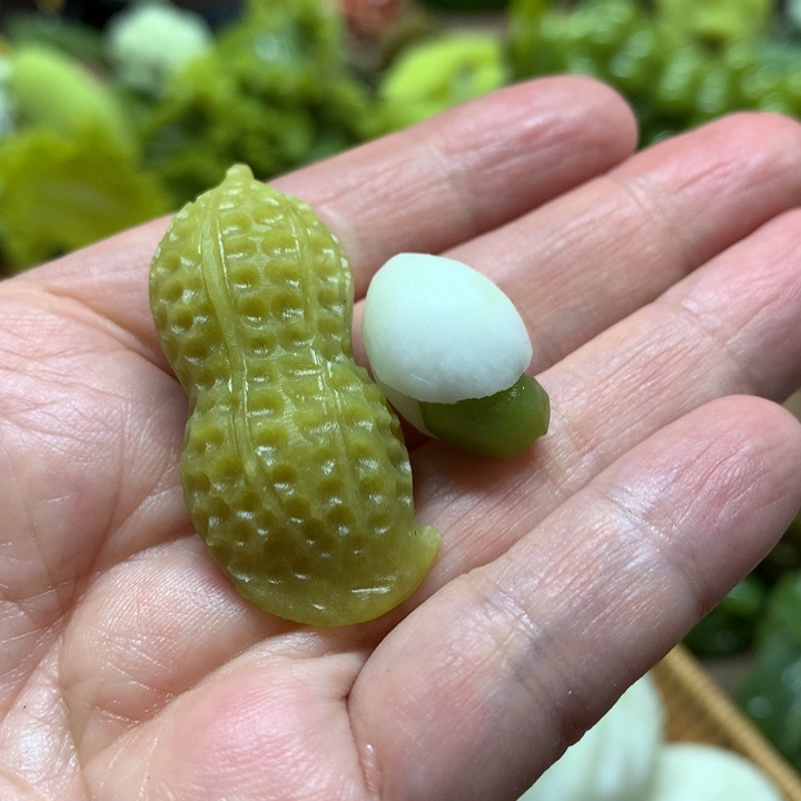 蛇纹石玉手把件未镶嵌湖**桐