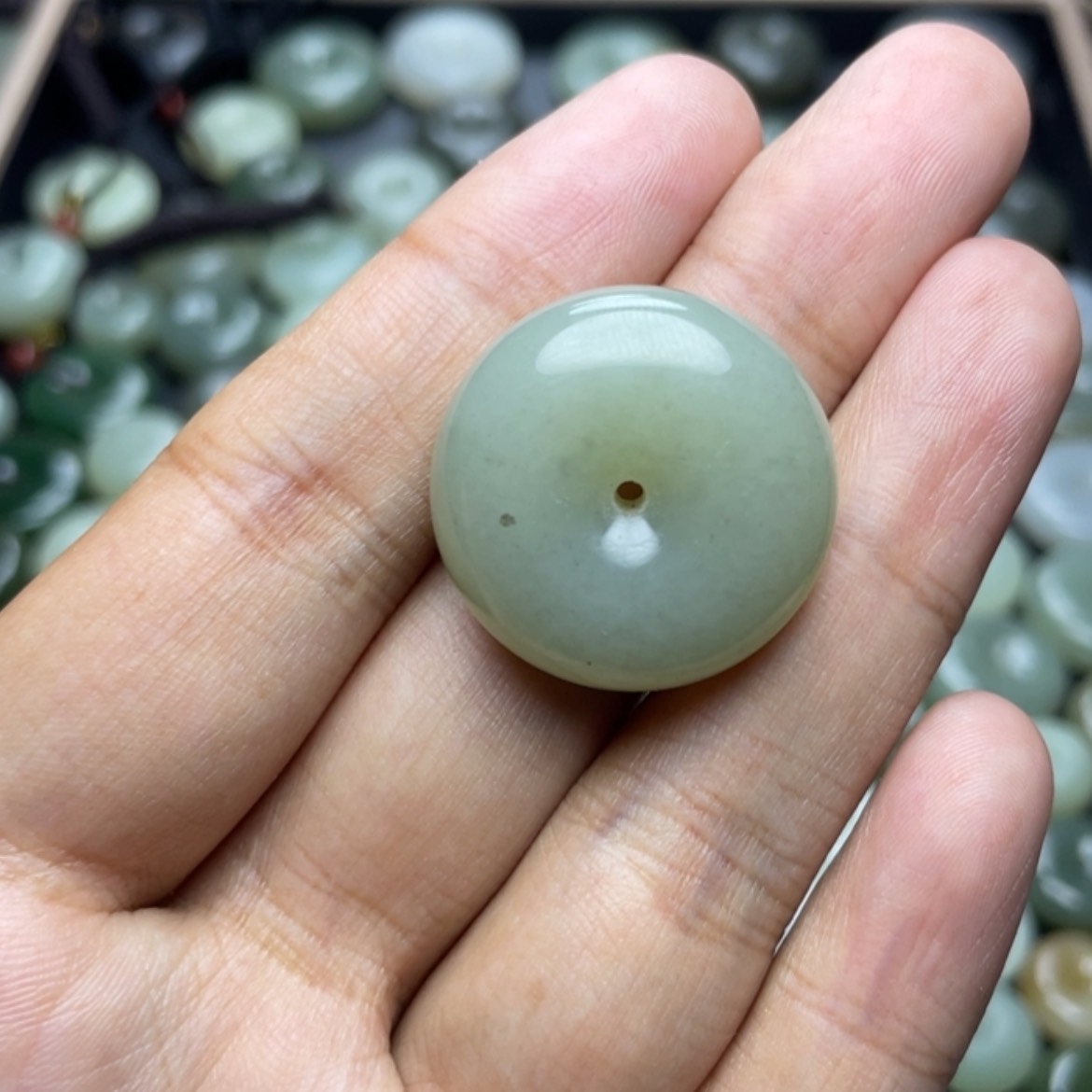 【闪购商品】颈饰未镶嵌和田玉
