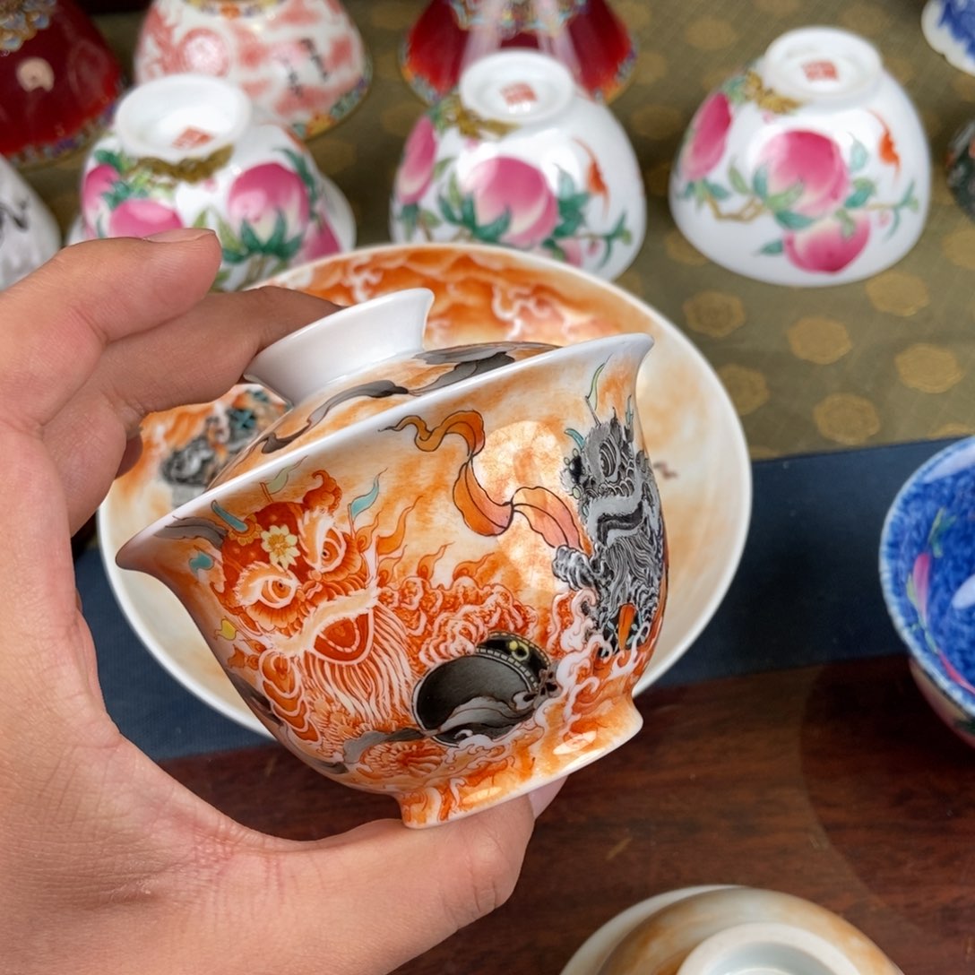 陶瓷艺术家的作品是一种非常