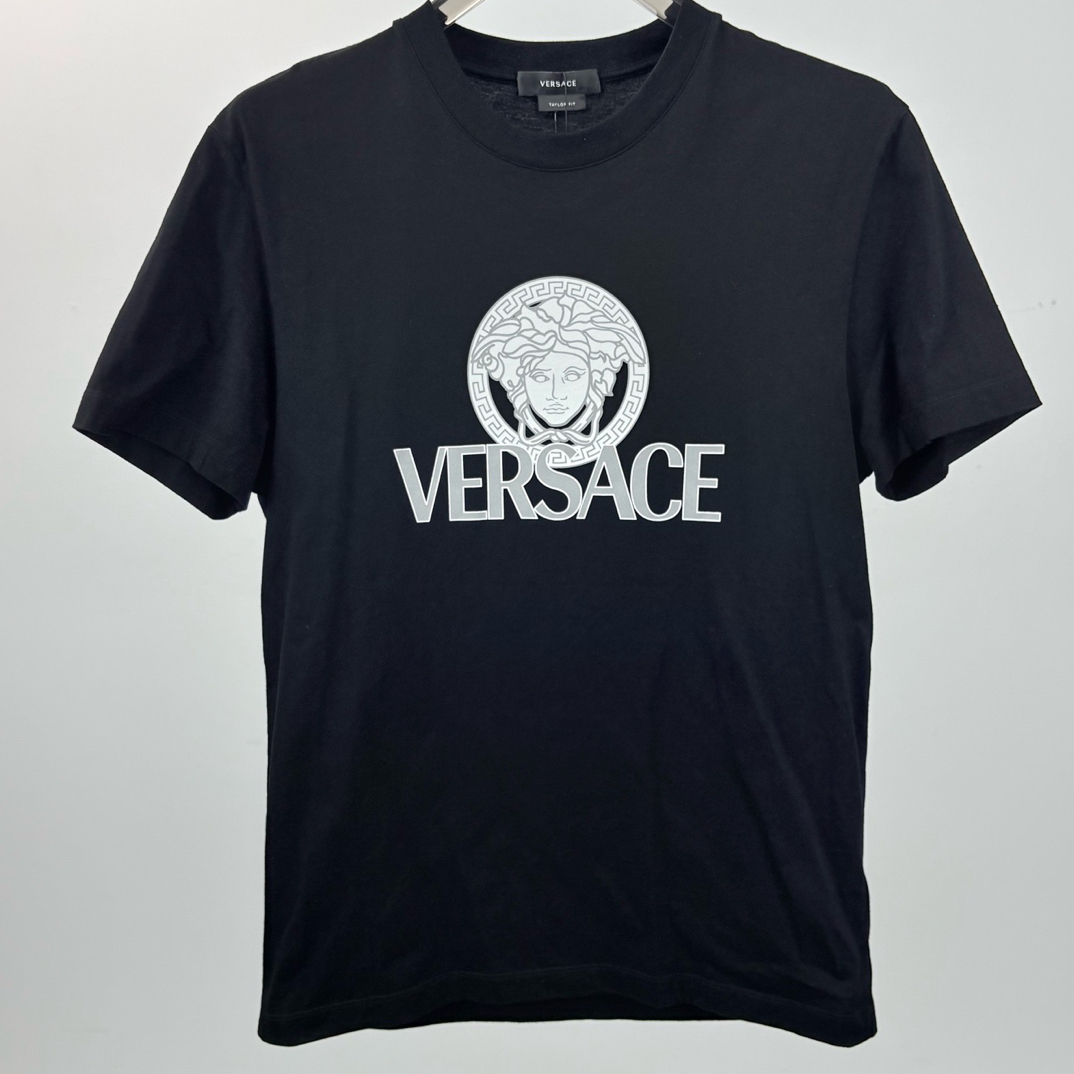 99新 VERSACE/范思哲 范思哲美杜莎字母LOGO短袖M码 99新13854