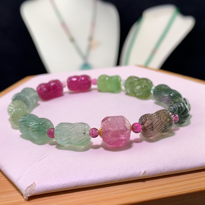 双色碧玺手链未镶嵌