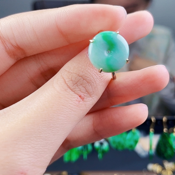 翡翠戒指银S925镶嵌饰品