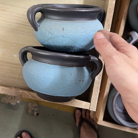 ···2个瑕疵品······