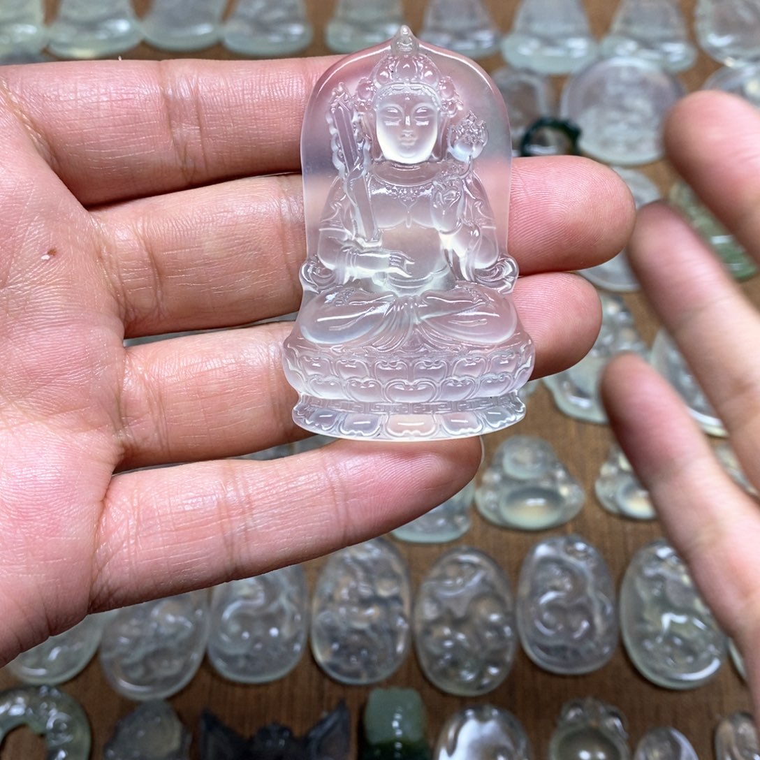 岫玉吊坠(不含链)未镶嵌