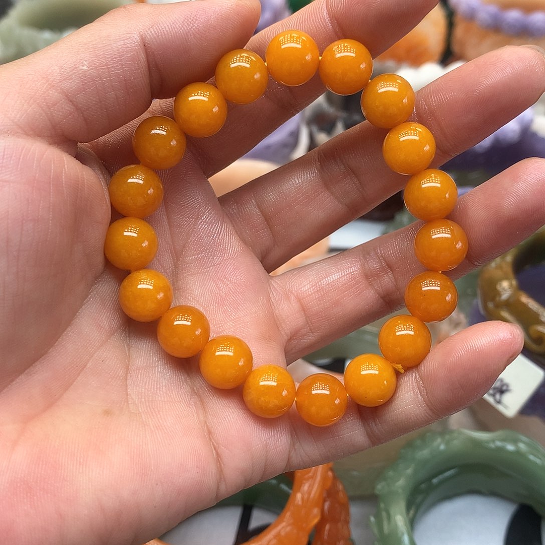 未镶嵌手镯石英质玉