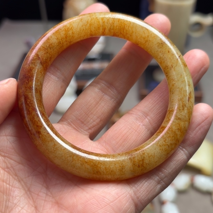 和田玉颈饰未镶嵌辉*