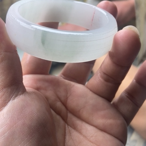 石英质玉未镶嵌手镯平*加工定制