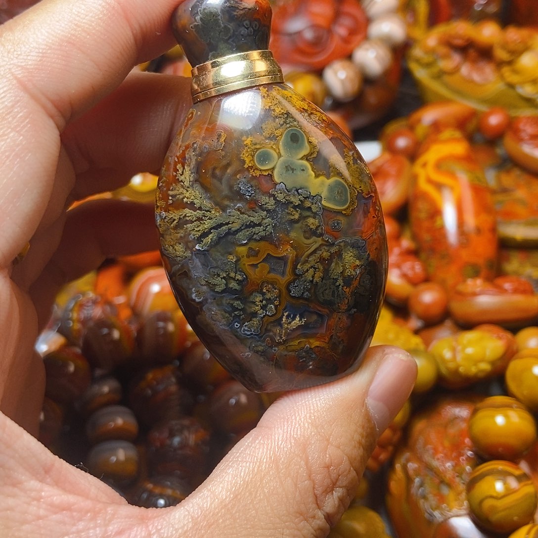 未镶嵌其他玛瑙/玉髓阿*哥