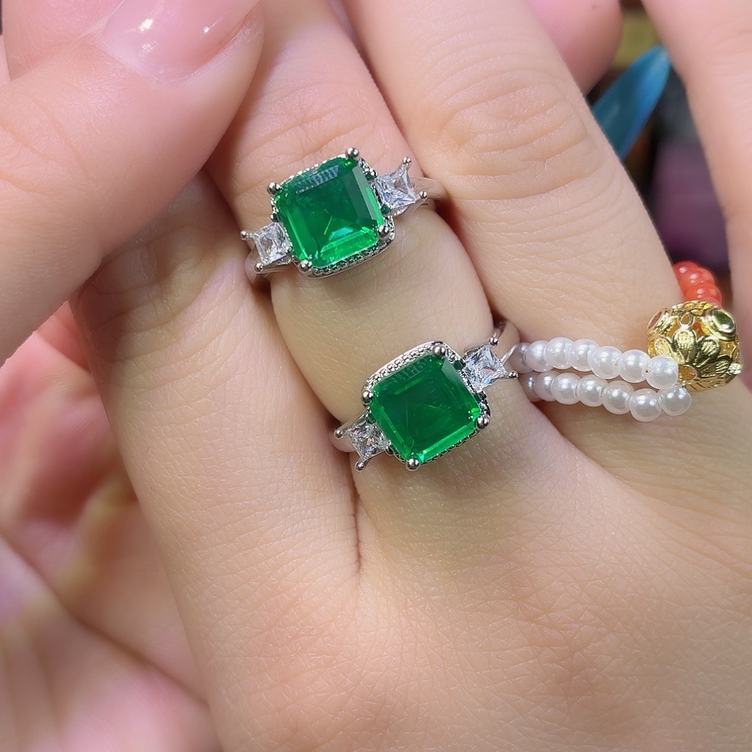 非金属chjjbhjkbjm