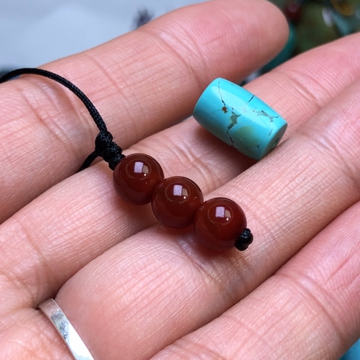 難***涂南红玛瑙未镶嵌颈饰