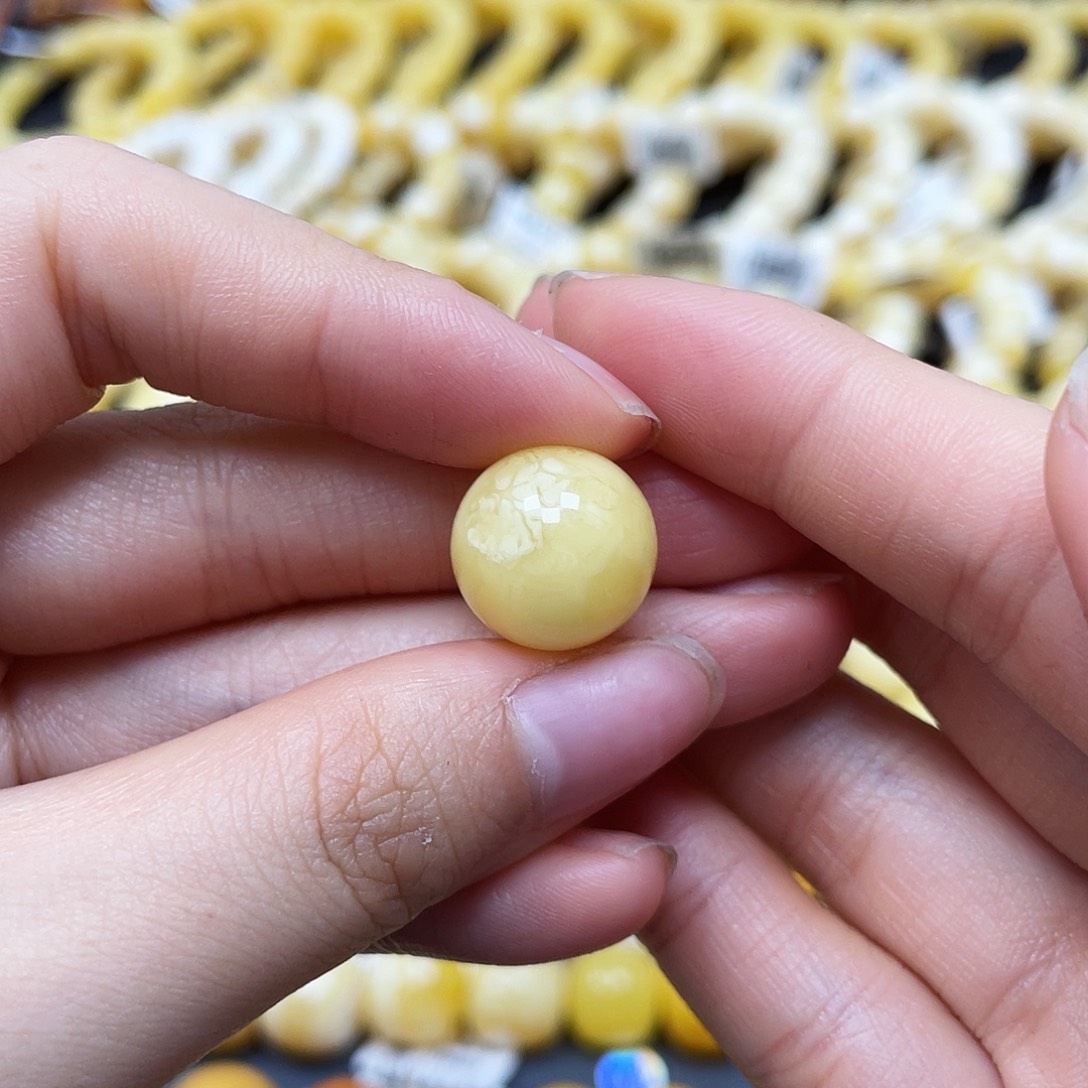 未镶嵌琥珀裸石圆珠14.5mm