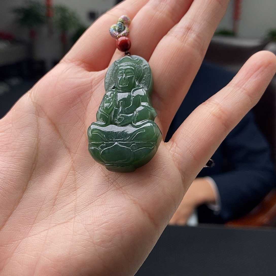 和田玉颜色多样性发拍一发一未镶嵌