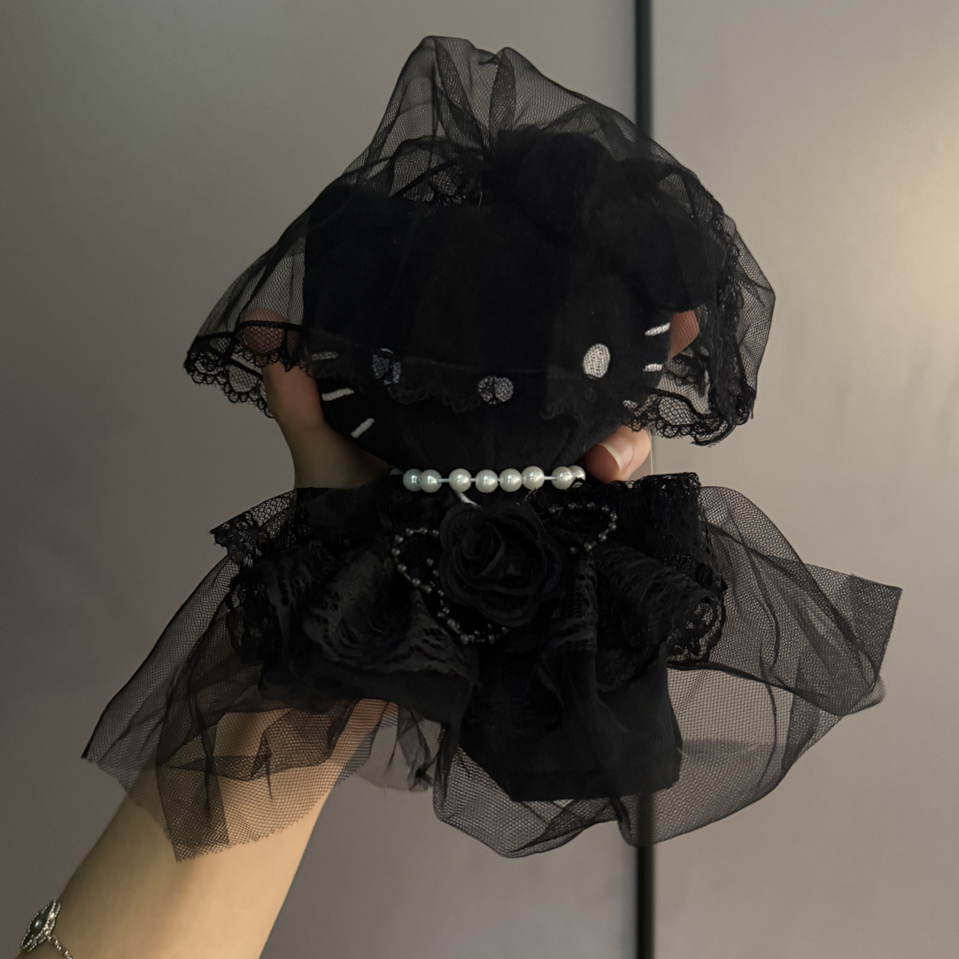【果的kitty】伊丽莎白重工头纱婚纱裙kitty包包挂件
