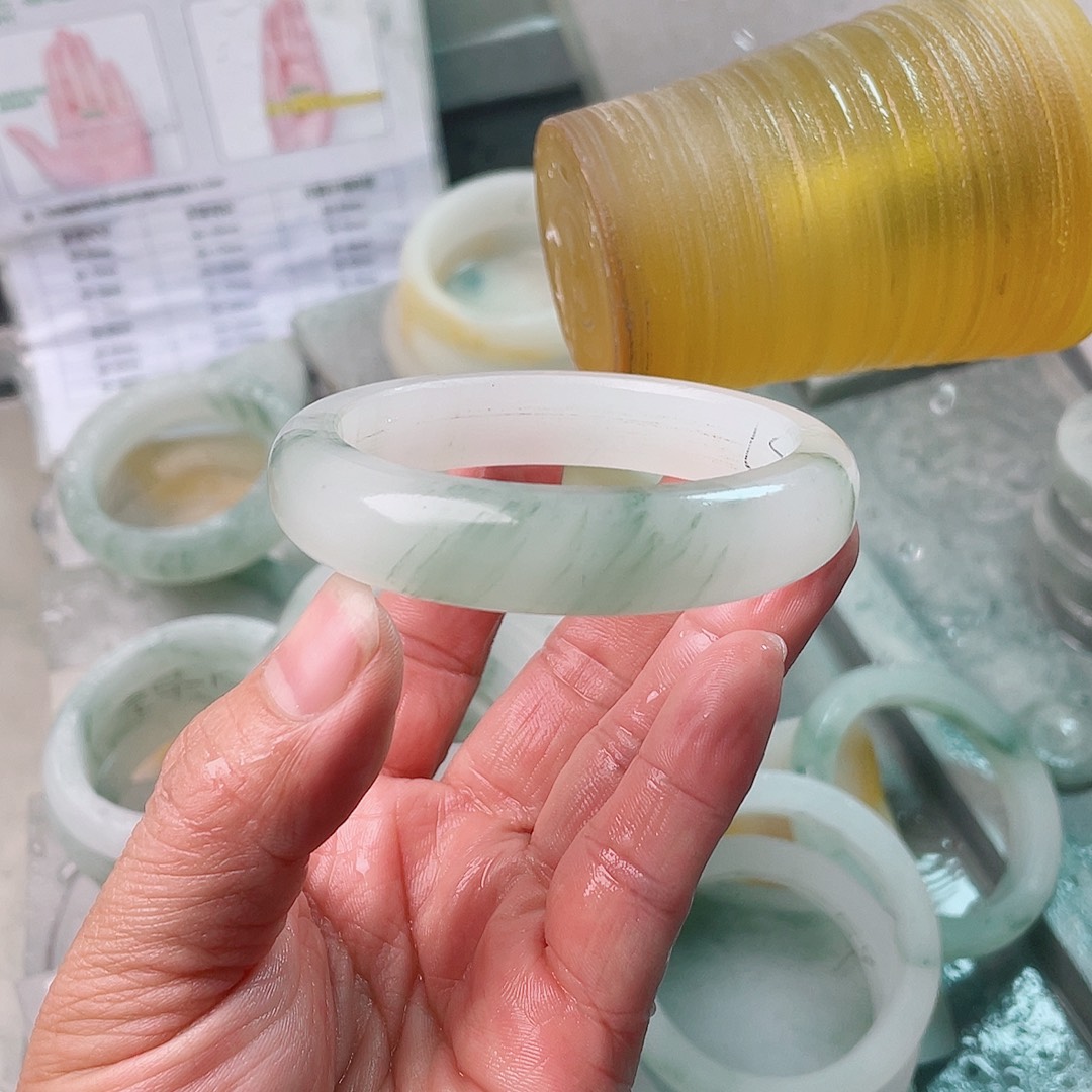 ****✾定制石英质玉（天山翠）