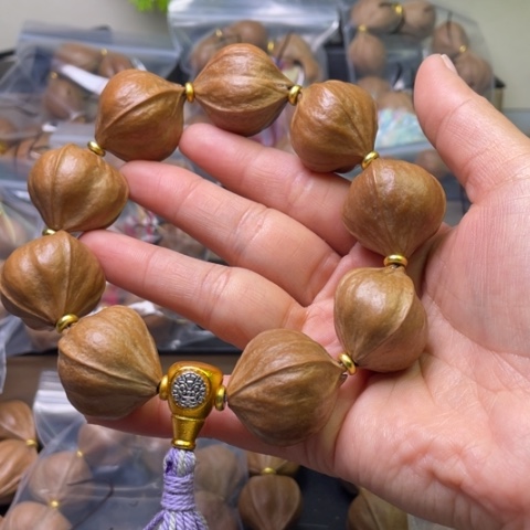 手串/手链橄榄核2.7四花400/9