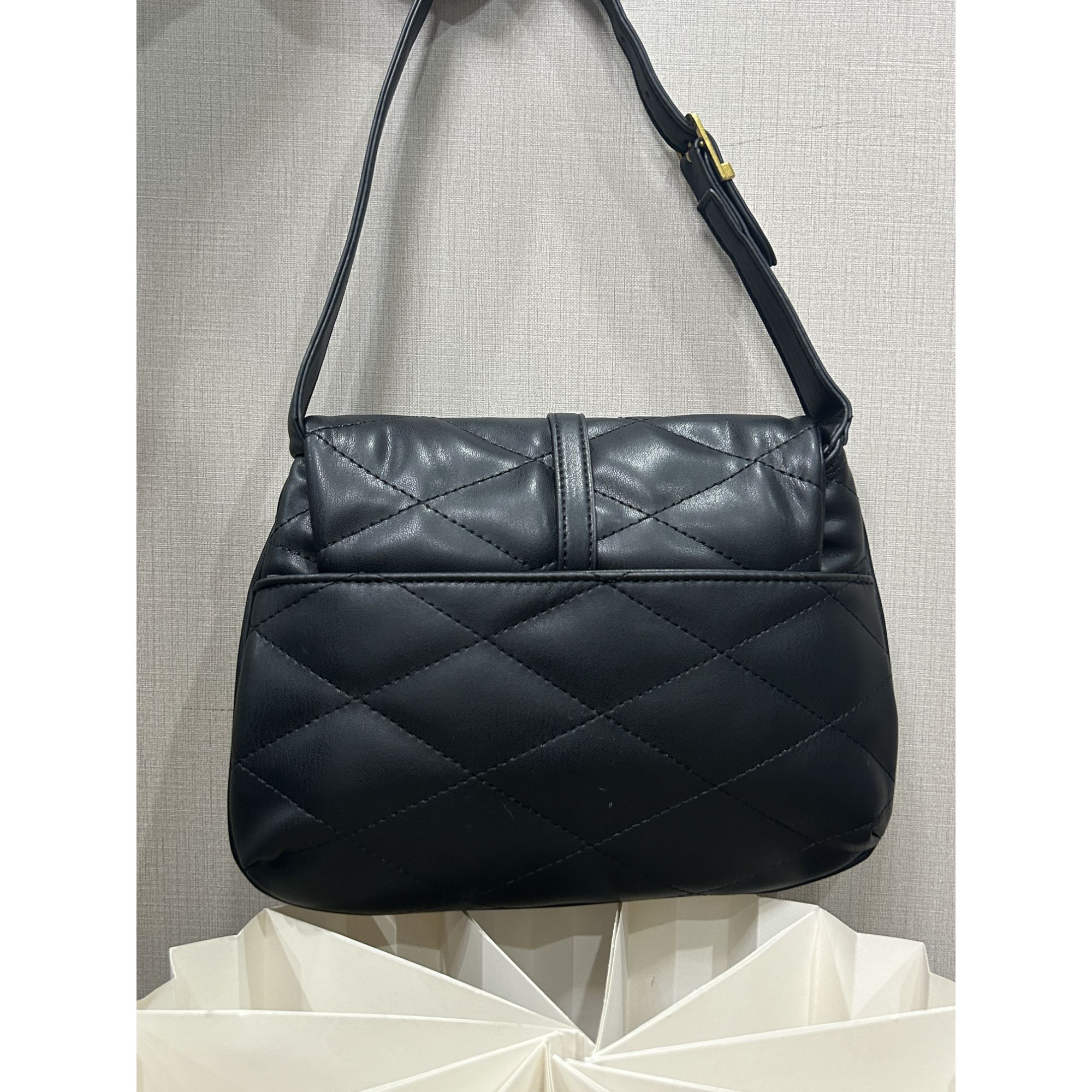 TOLEX2025新款时尚百搭57手工女包黑色