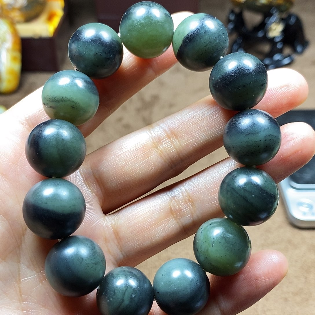 手串未镶嵌和田玉（墨玉）