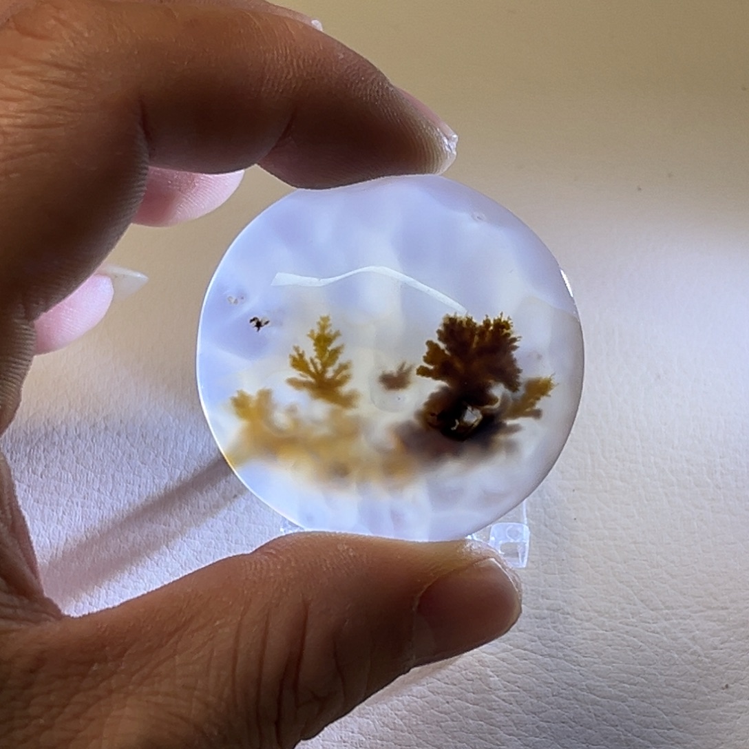 往***生玛瑙/玉髓未镶嵌颈饰