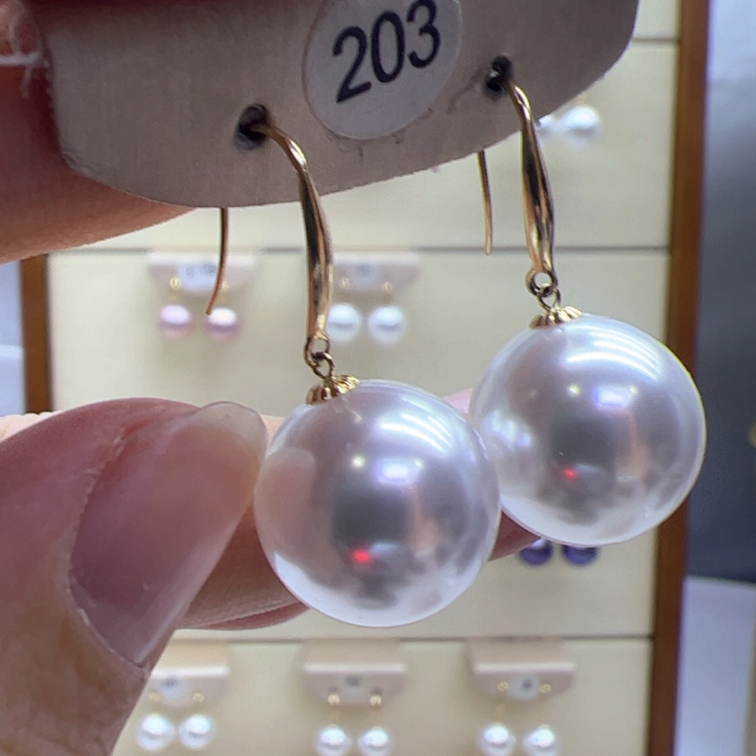 淡水珍珠耳饰18K金镶嵌