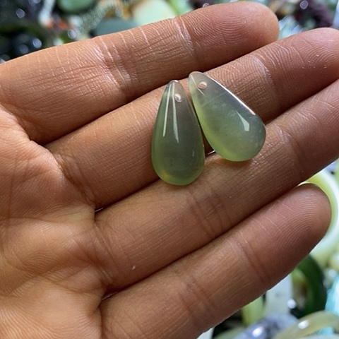 岫玉耳环未镶嵌一对