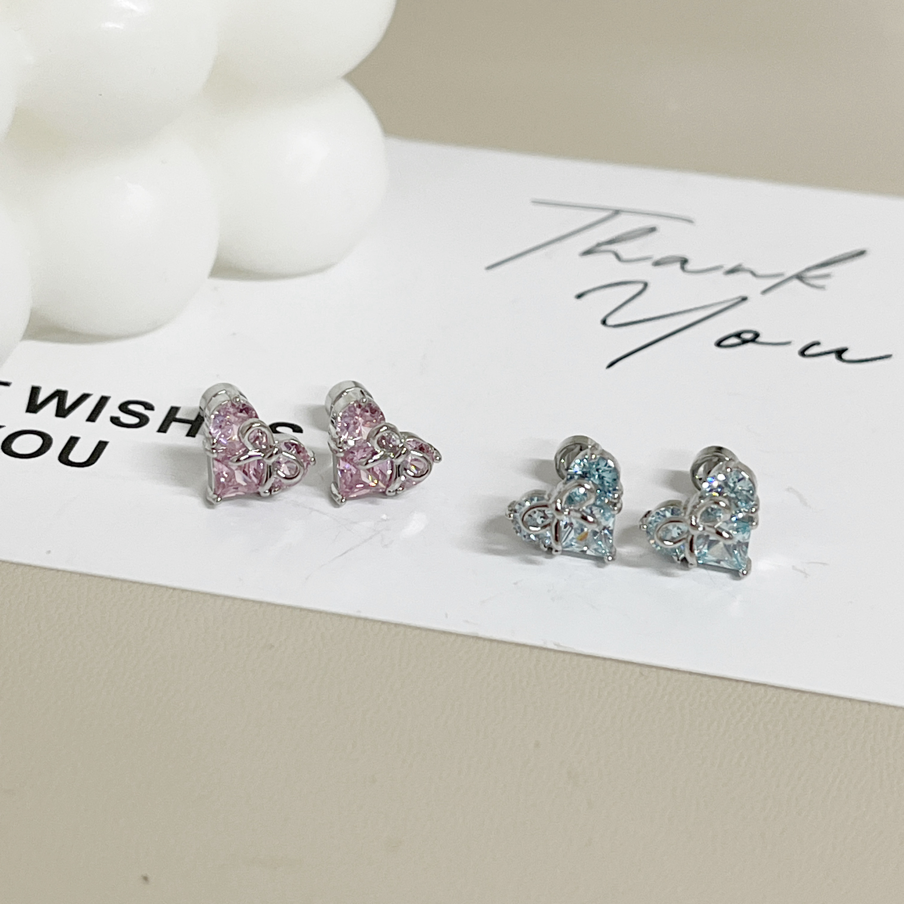 芽怼怼(高高) 螺旋耳钉 5066