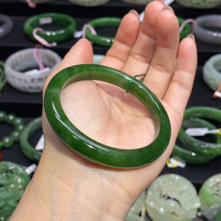 和田玉手镯55+圈口 编号77未镶嵌