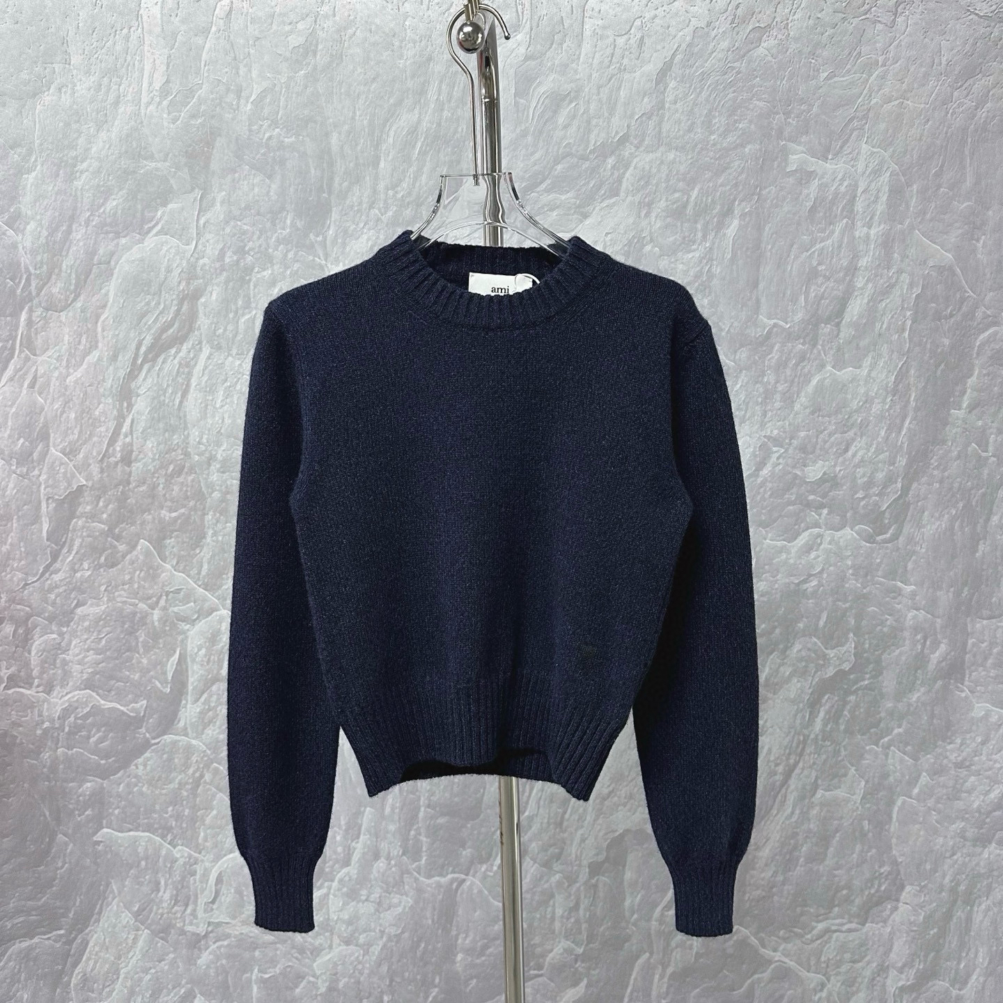 未使用 AMIPARIS 红桃A刺绣毛衣 S码 A00050