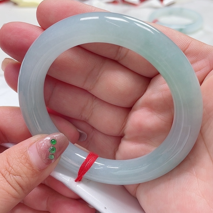 翡翠手镯未镶嵌缅甸翡翠手镯57圈