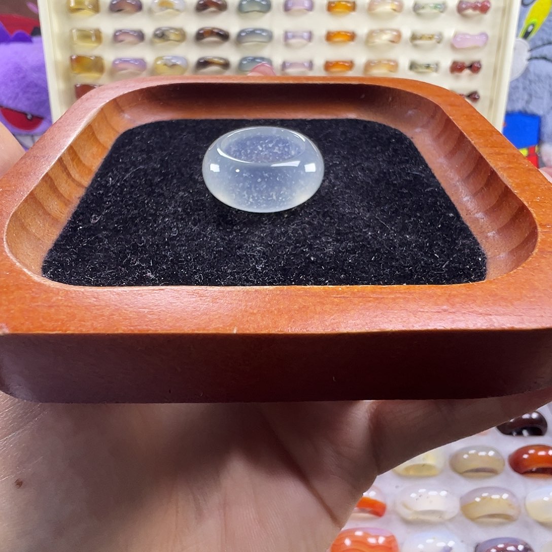 玛瑙/玉髓未镶嵌戒指B11不退换16.1港12