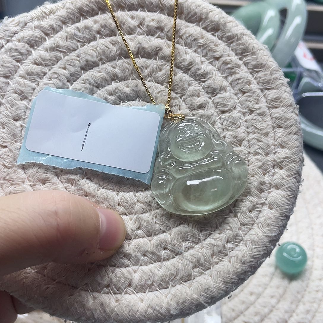 翡翠未镶嵌颈饰翡翠吊坠