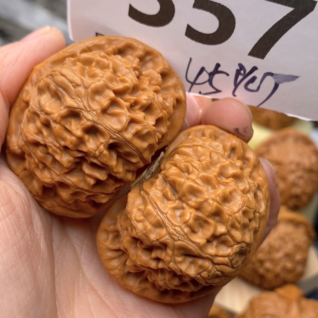 文玩核桃把件357号45灯