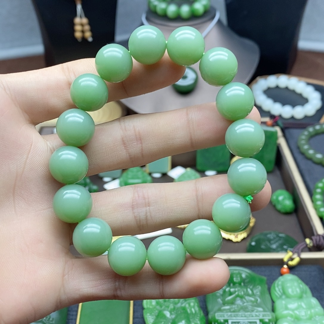 和田玉（碧玉）套链未镶嵌