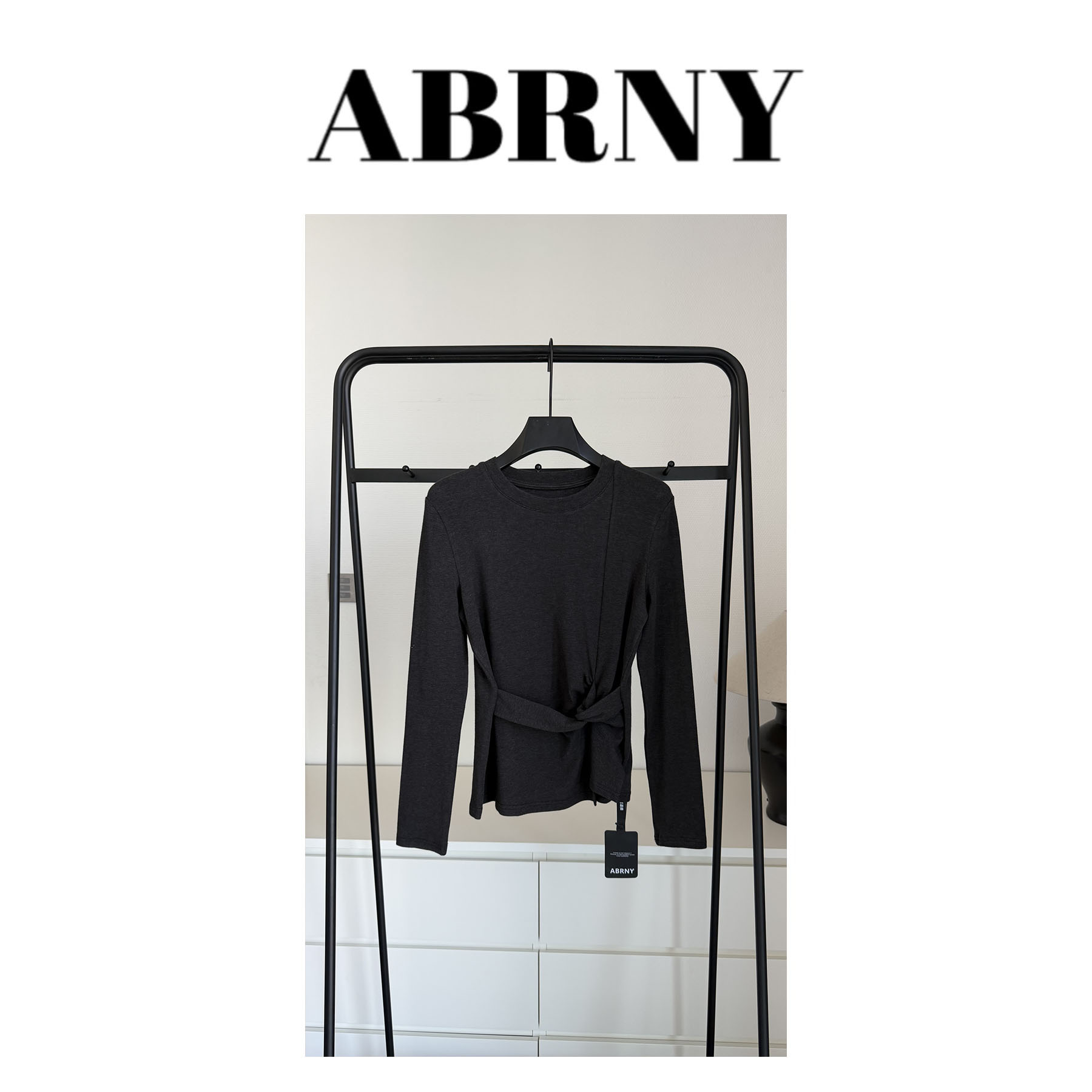 许小黑【告别单调】长袖绑带圆领T恤女士百搭修身款 88045