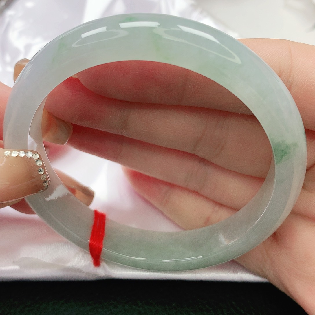 翡翠手镯未镶嵌缅甸天然A货翡翠