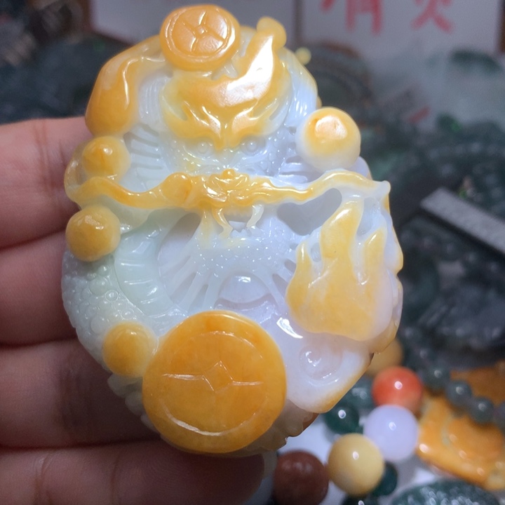 翡翠颈饰未镶嵌保真天然A货翡翠