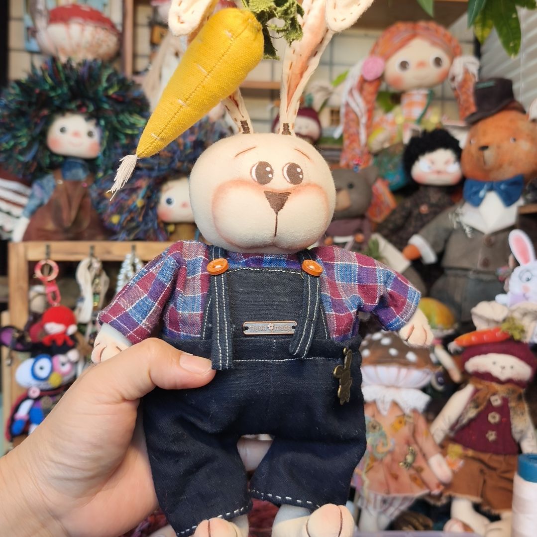 莱赛尔纤维中古胖胖的小兔子