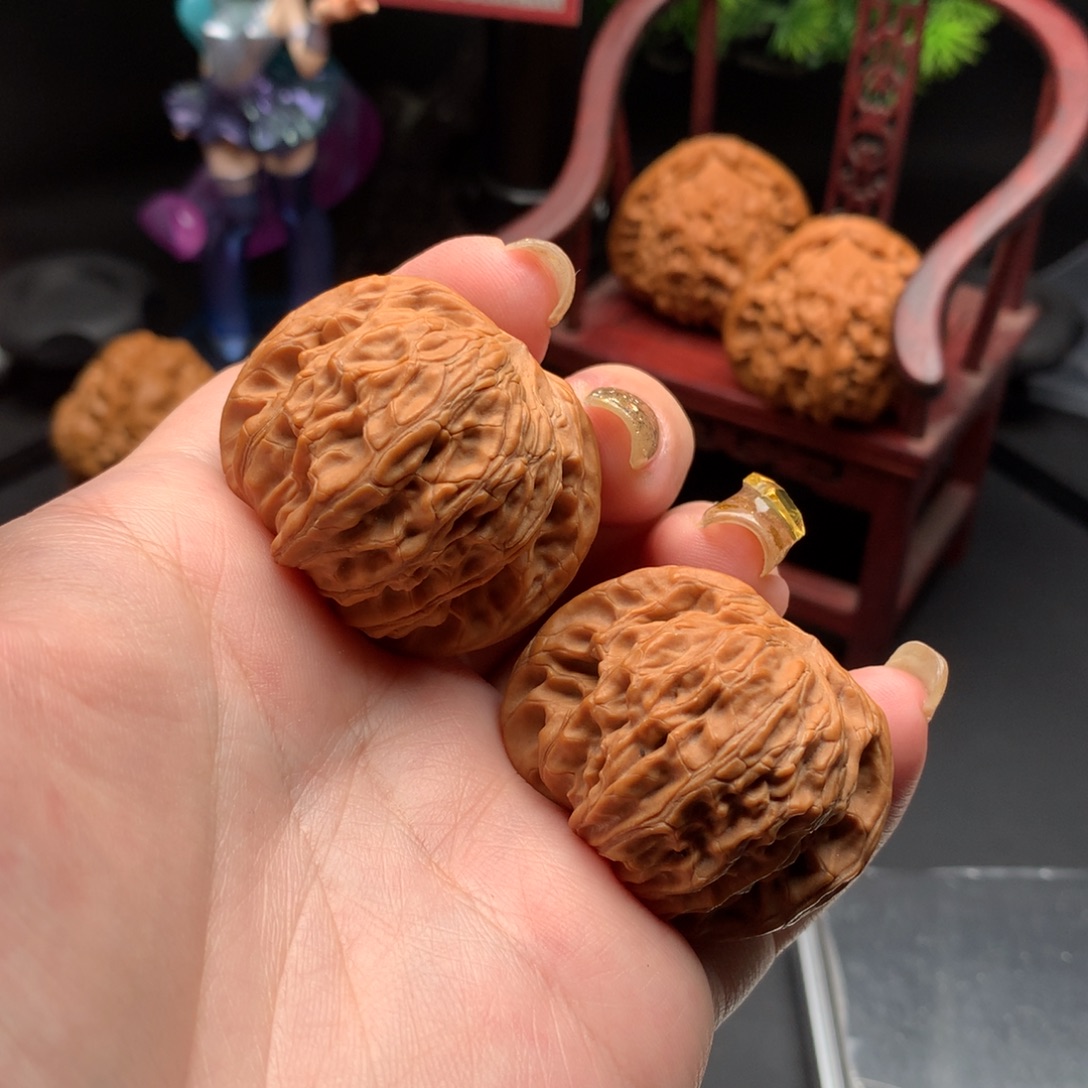 文玩核桃把件磨盘