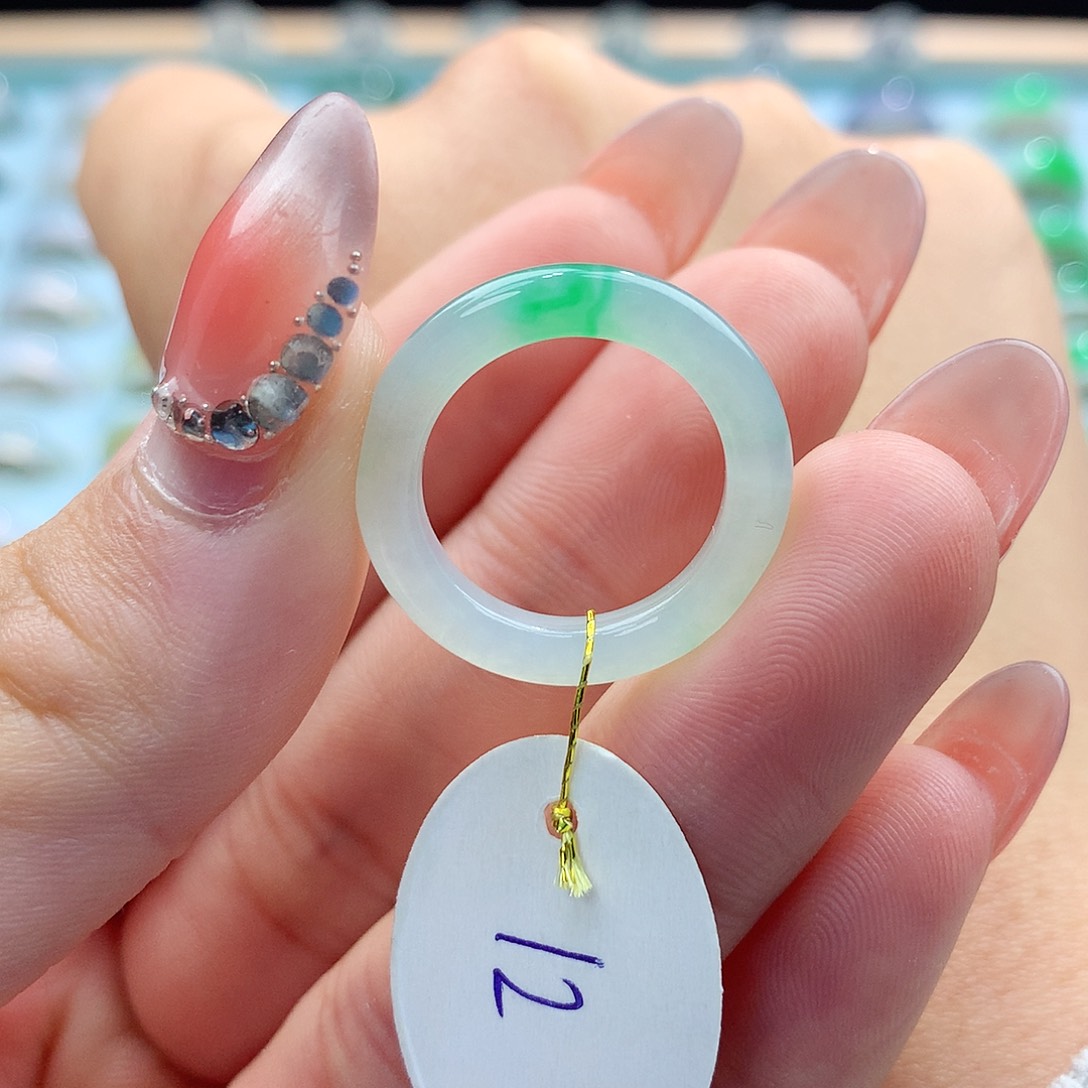 翡翠戒指未镶嵌12号