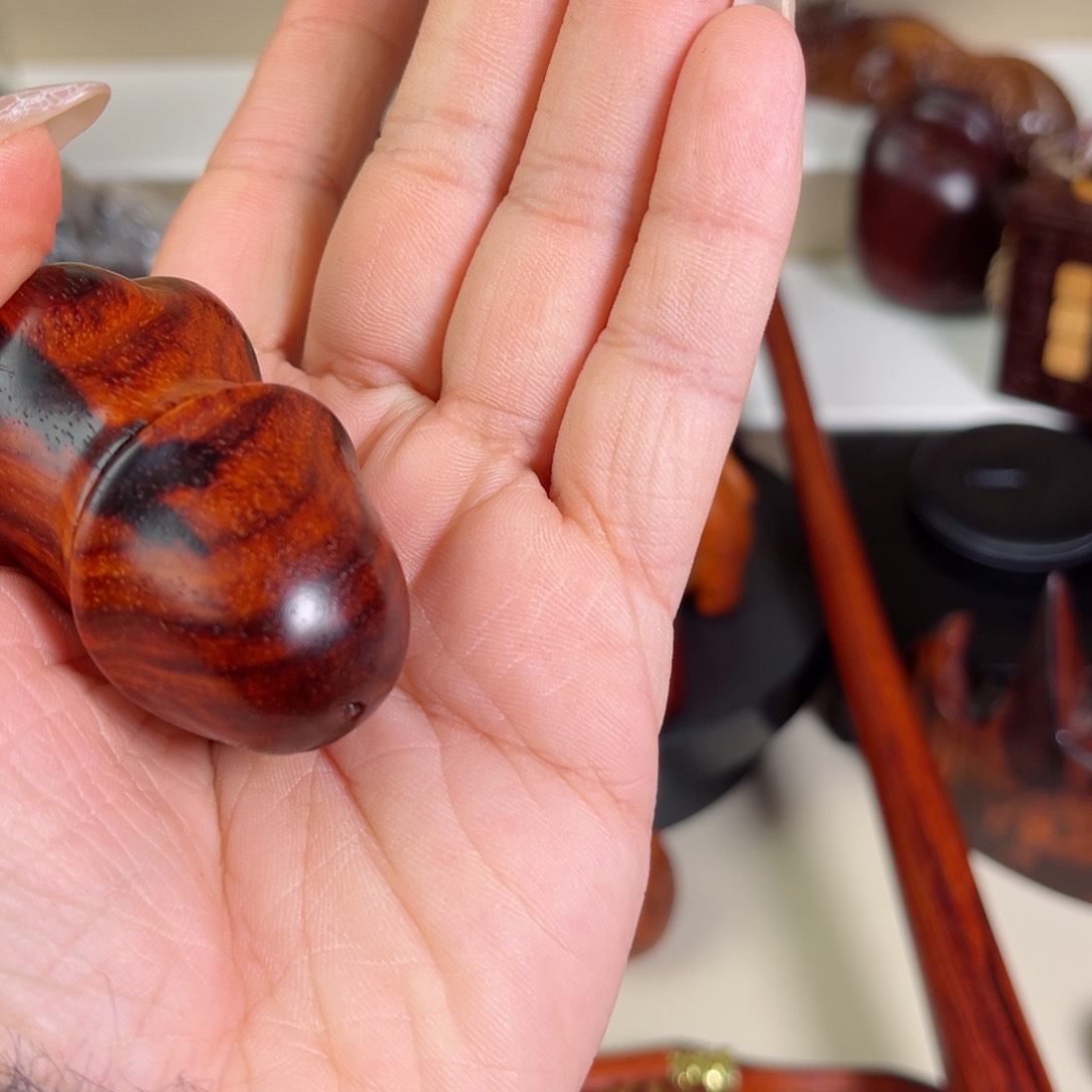 檀香紫檀（小叶紫檀）安*